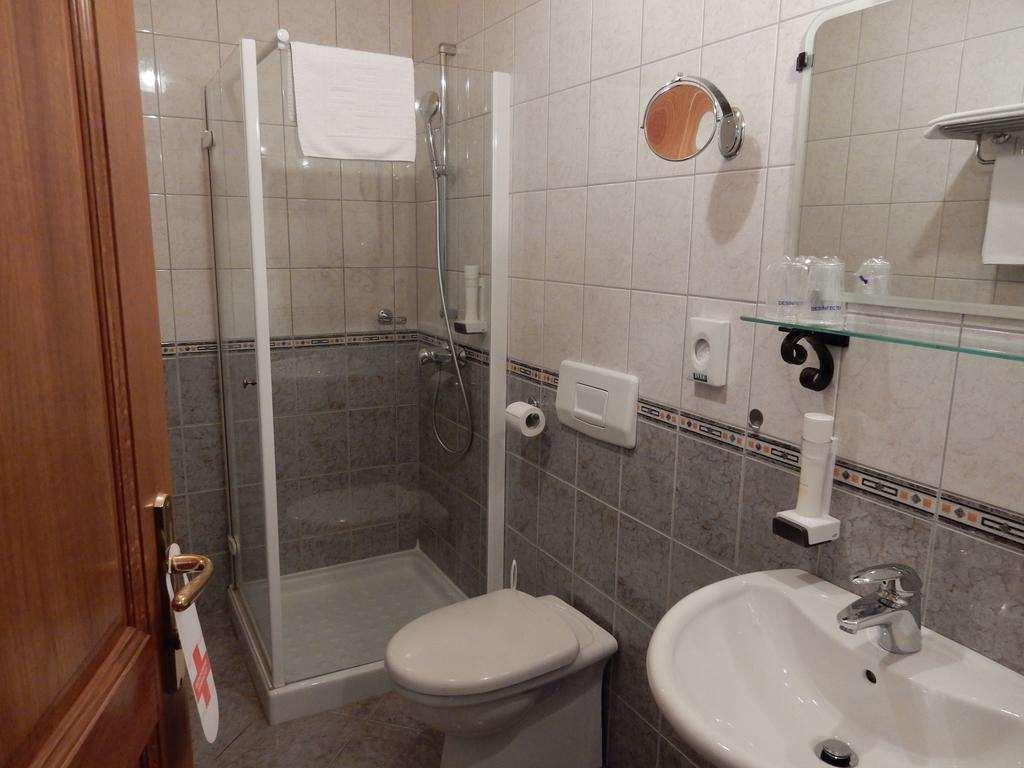 Garni Hotel Terano Maribor Værelse billede